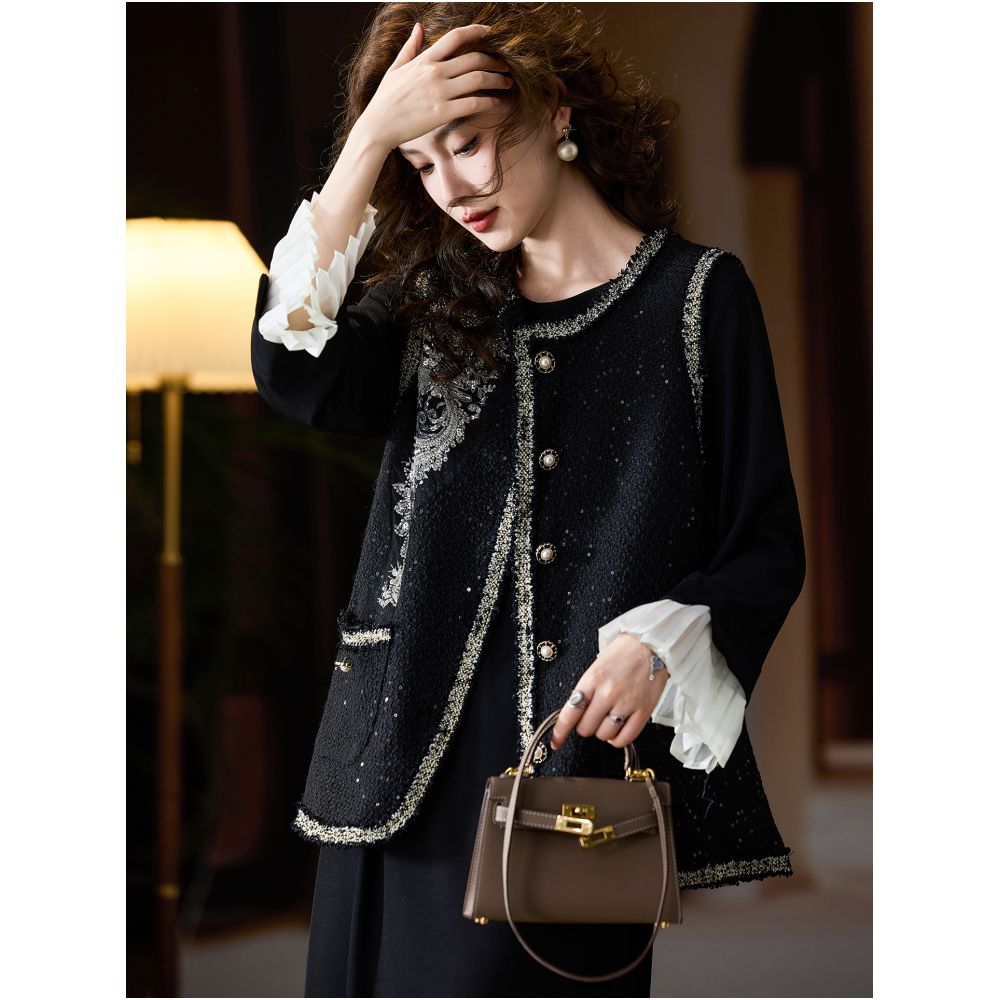 Solid wood and Western style black nail bead two piece dress women s autumn and winter new dress 2025 plus size European women s clothing image 1