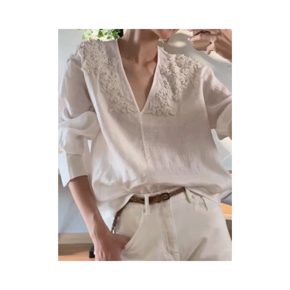 Summer 2025 new niche style white long sleeved shirt with French design V neck relaxed feeling sun protection shirt image 3
