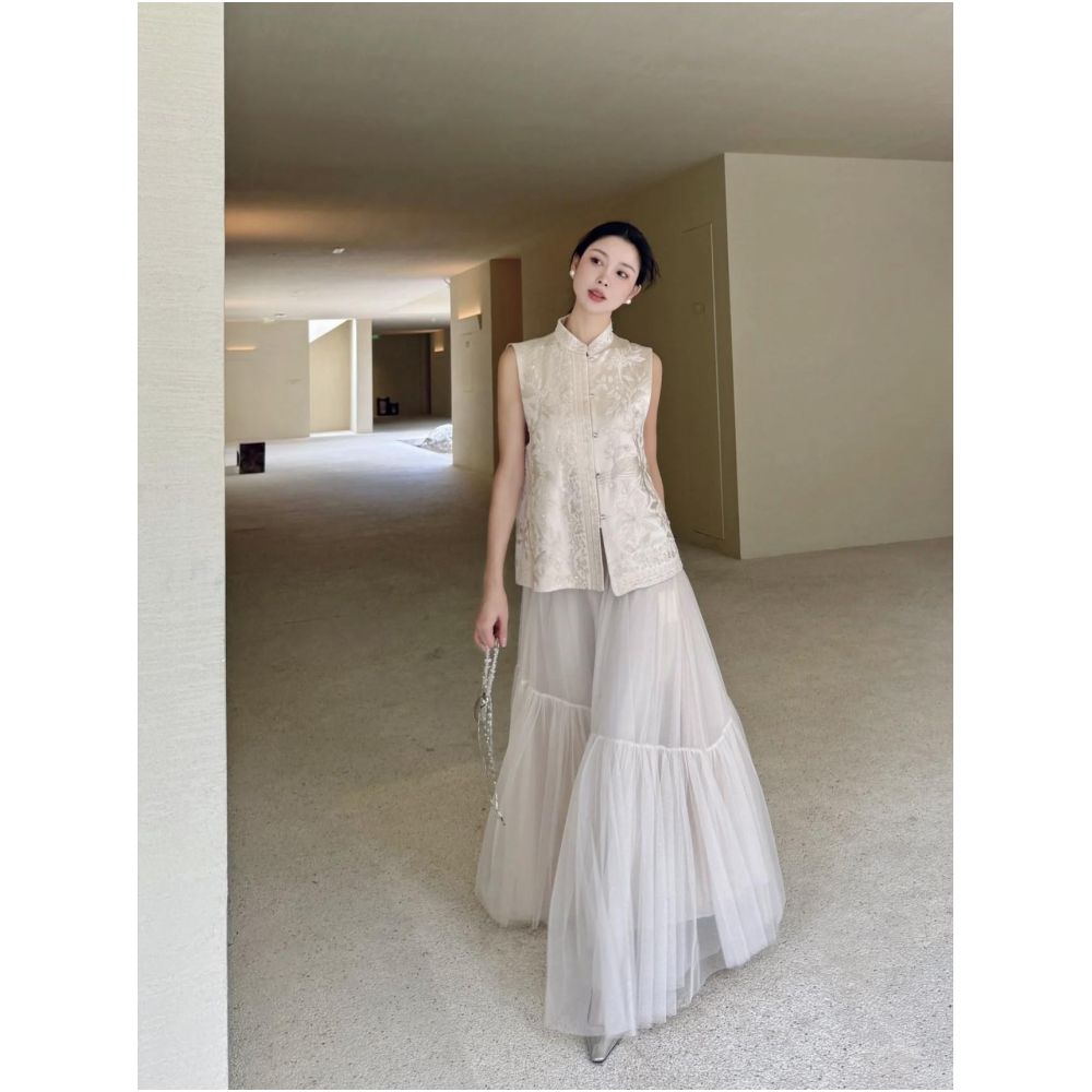 2025 Spring Summer New Product New Chinese style Nail Bead Embroidery Chinese Style Vest Coat Fairy Air Mesh Half Skirt Set image 11