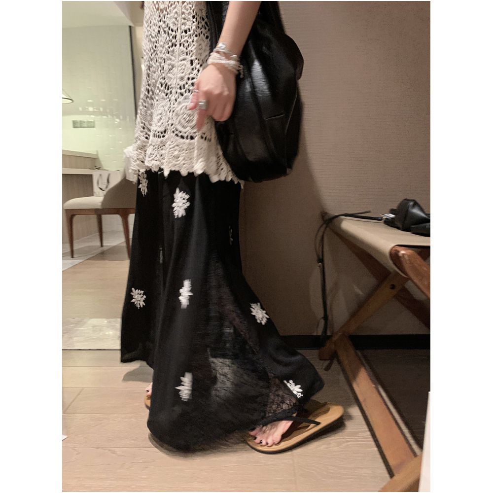 Fanccy Linen Embroidered Lace Splicing Half length Skirt for Women 2025 Summer New Style A line Medium length Design image 1