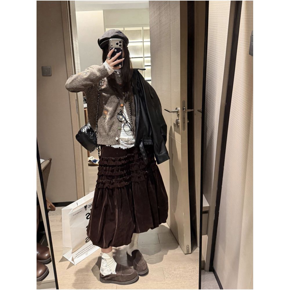 French elegant style black flower bud velvet half skirt for women in autumn 2025 new style with mushroom edge slim and medium long half skirt image 1
