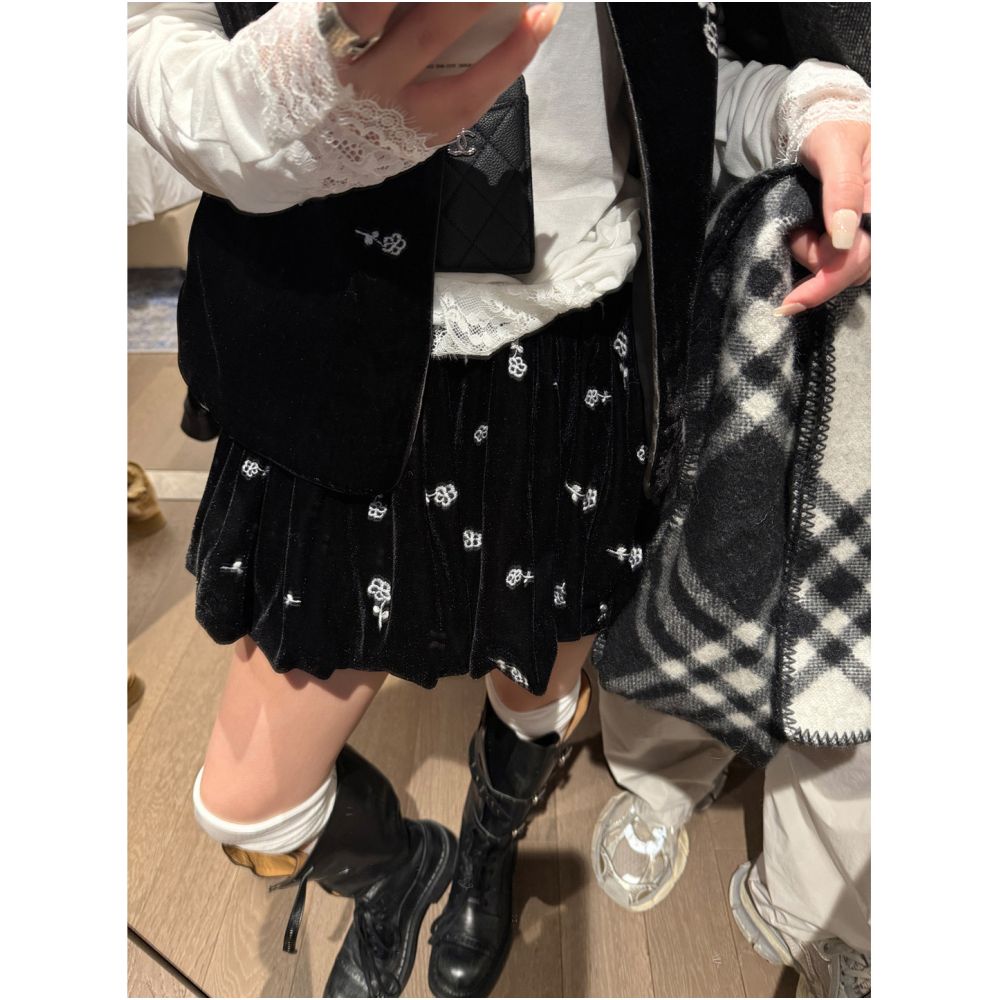 ASAYA5329 – Velvet Bloom Mini Set 🖤✨