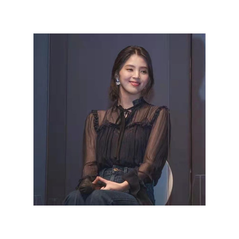 Han Suxi s black ruffled chiffon shirt with female design sense niche lace camisole two piece top set trendy image 2