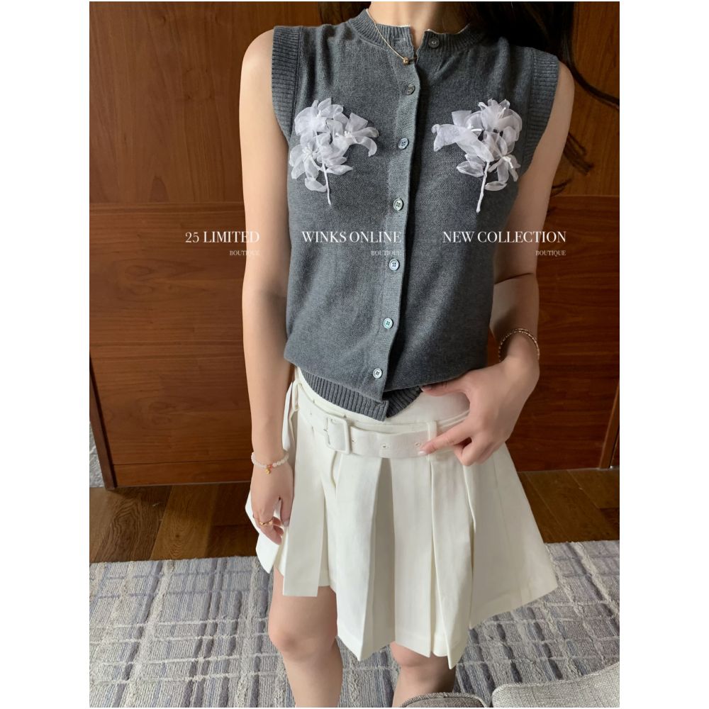 ASAYA5381 – Blooming Petal Knit Vest ✨🌸