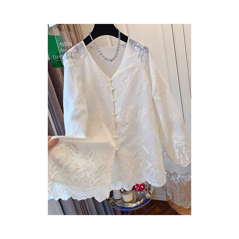 New Chinese Embroidered Lace Shirt for Women in Spring and Summer Loose and Slim High end Chinese Style V neck Tang style Long sleeved Top image 1