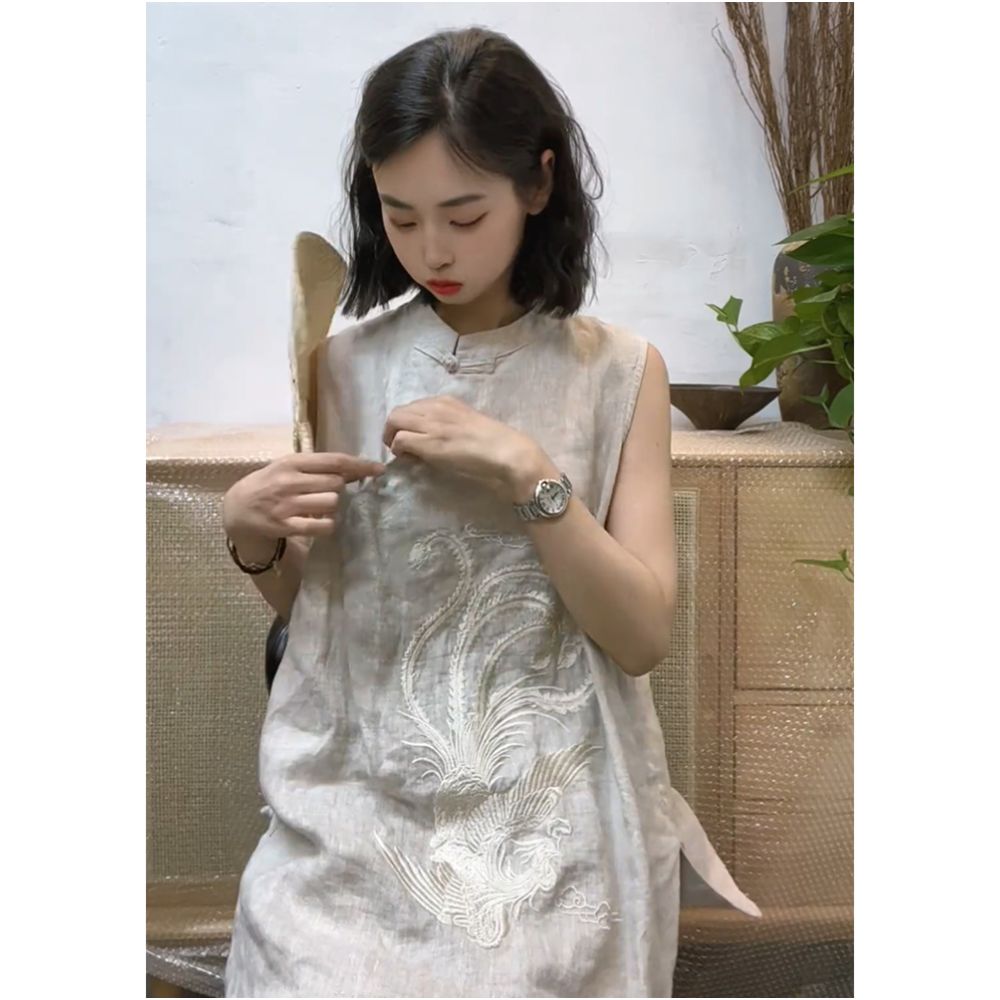 New Chinese style versatile sleeveless linen embroidered shirt European 2025 summer temperament casual mid length top image 1