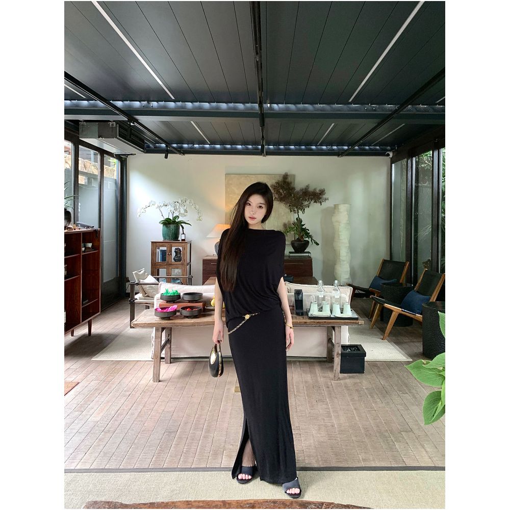 Ouyang Black Swinging Neck Short Sleeve Dress for Women s Summer New Style Chain Back Back Long Dress for Spicy Girls image 3