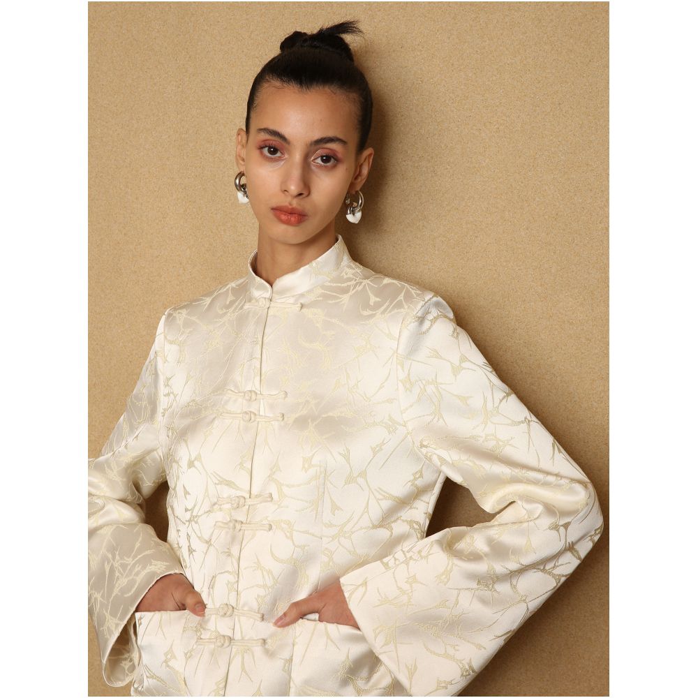 PaleBlueDot Fashionable New Chinese Early Spring White Champagne Satin Cracked Stand up Collar Zhongshan Suit image 2