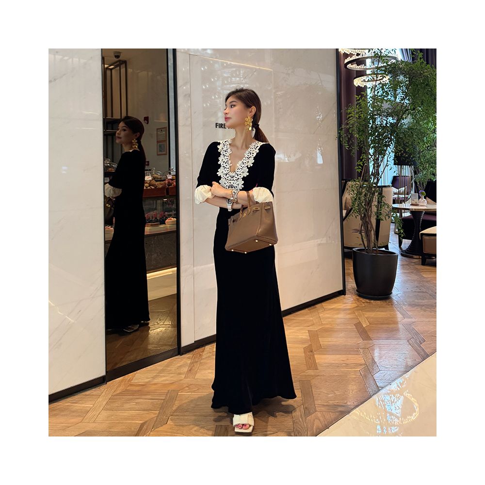 French temperament high end and beautiful lace black silk velvet dress women s 2025 autumn new dress long skirt image 3