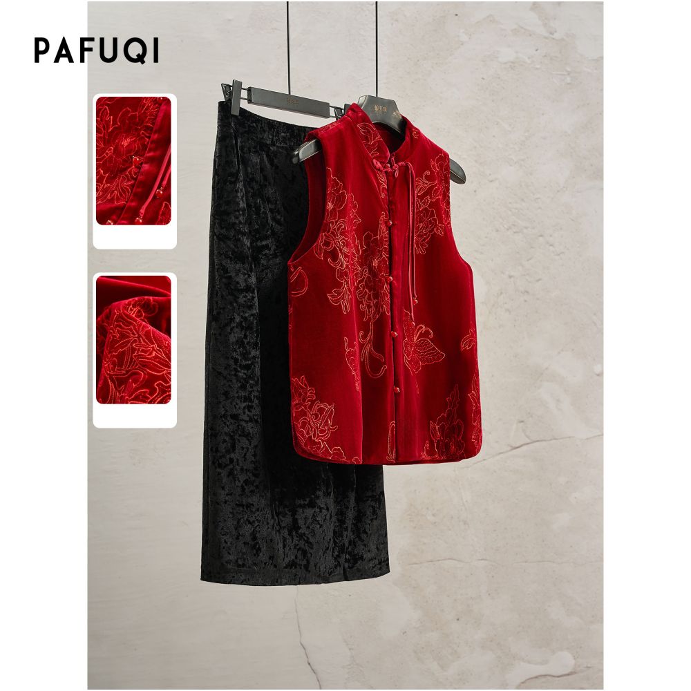 New Chinese style light Chinese style red suit women s autumn and winter retro velvet jacquard vest skirt 2025 New Year s battle robe image 1