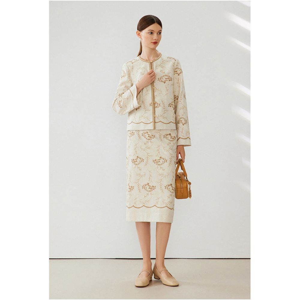 Ningxia Manyi Room Light Luxury Chinese Fairy Style Jacquard Heavy Industry Embroidery Round Neck Top Coat Half Skirt Set image 2