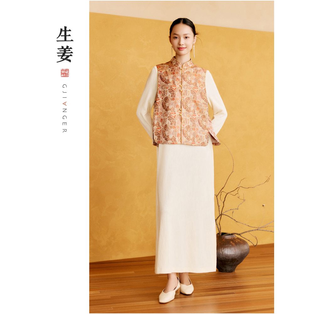 Ginger Fuyao Brocade New Chinese style Women s 25 Autumn Newcomer Silk Jacquard Stand up Collar Chinese Vest 31532404A image 3