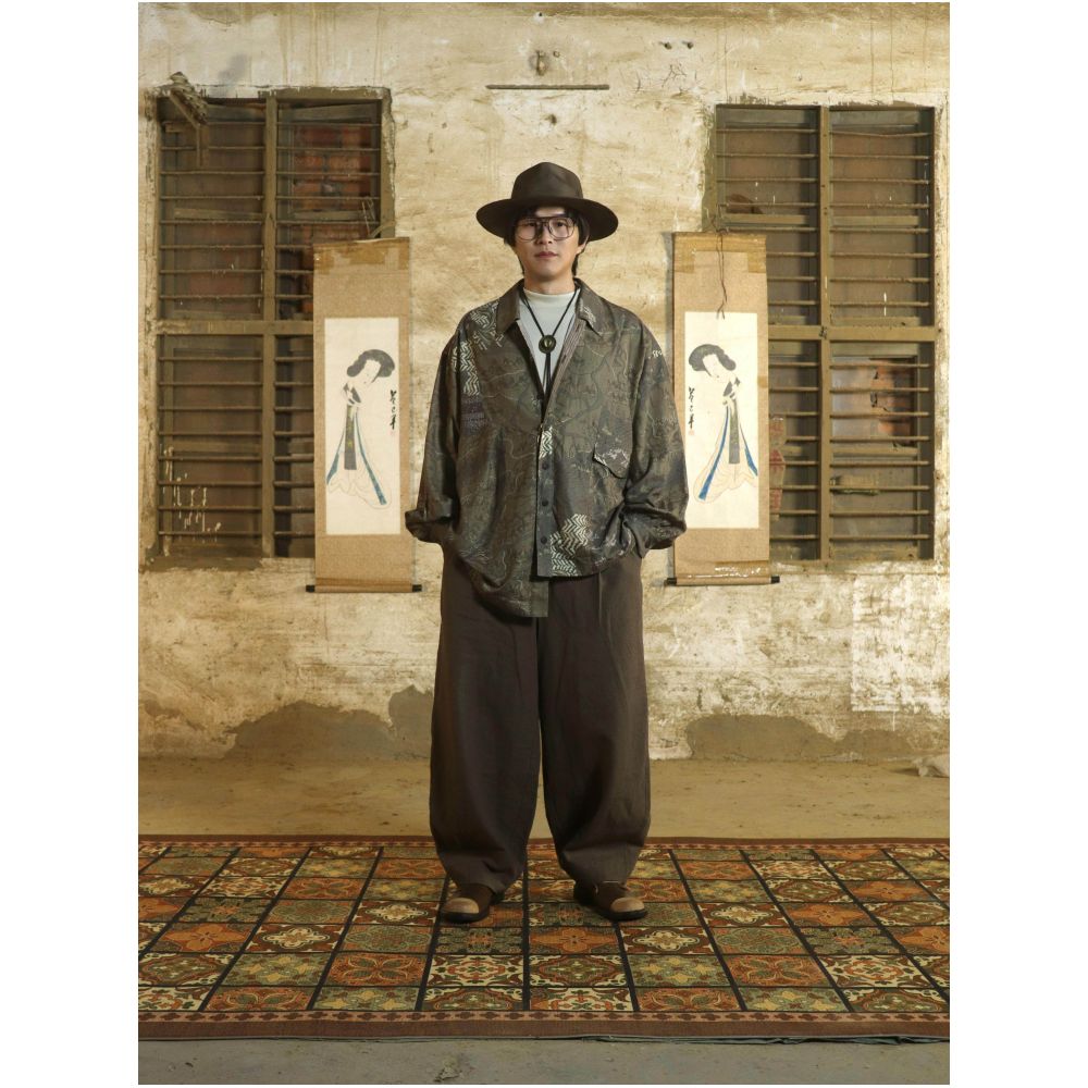 Yuli original niche retro asymmetrical design ancient map printed casual shirt image 0