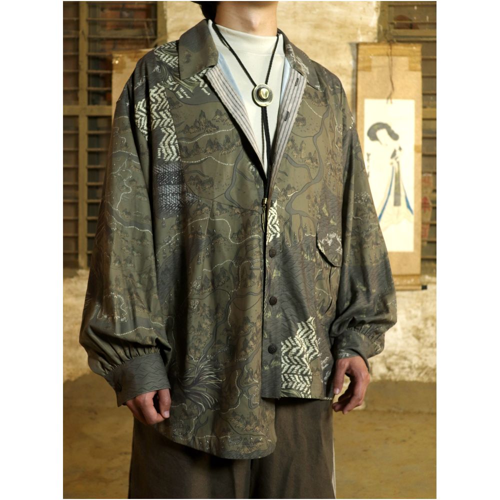 Yuli original niche retro asymmetrical design ancient map printed casual shirt image 4