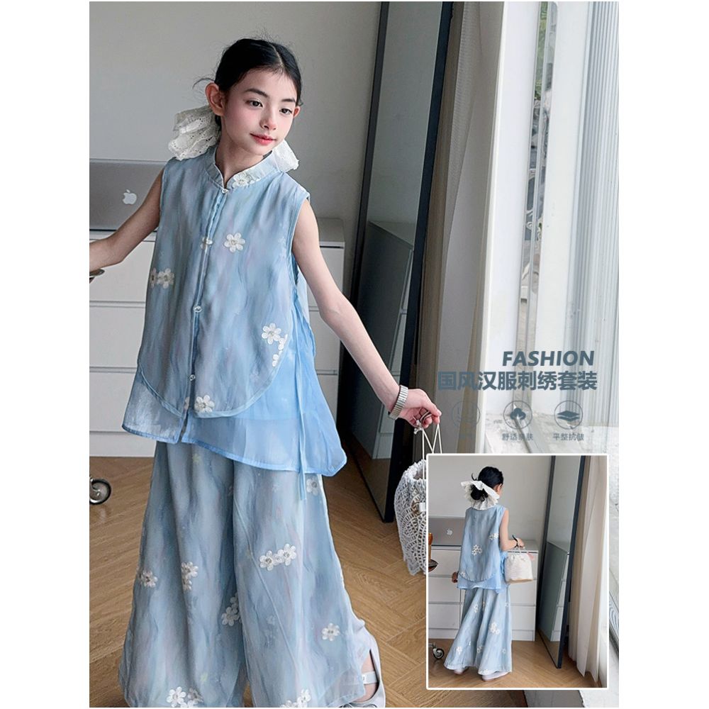 Girls New Chinese Embroidered Cheongsam Set 2025 New Chinese Style Hanfu Children s Ice Silk Top Summer Thin Edition image 0