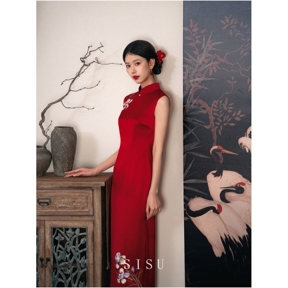 Sisu New Chinese Toast Dress Bridal Wedding Engagement Cheongsam Back Door Embroidered Dress Red Luxury Dress image 2