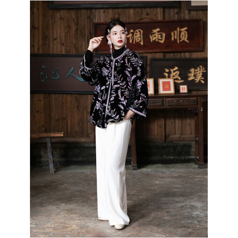 Anytime anywhere Feiyun high precision sequin embroidery New Chinese heavy industry bead embroidery velvet jacket image 4