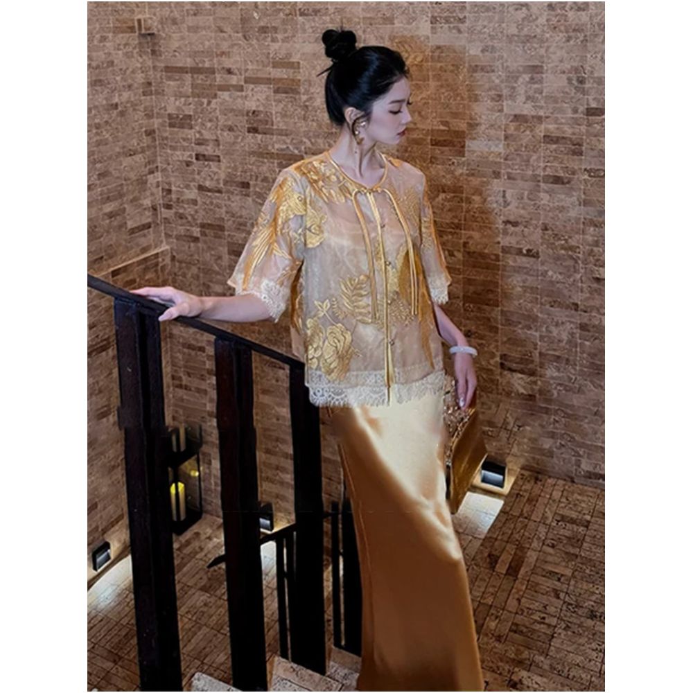 Autumn and winter cool and luxurious outfit light luxury and high end new Chinese style satin embroidery suspender dress set image 1