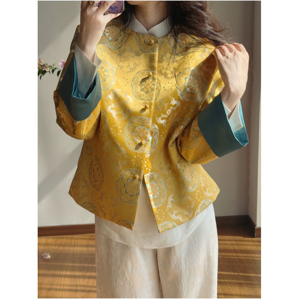 New Chinese style original design for spring and autumn 2025 new top for women new Song brocade jacquard round neck gold jacket image 2