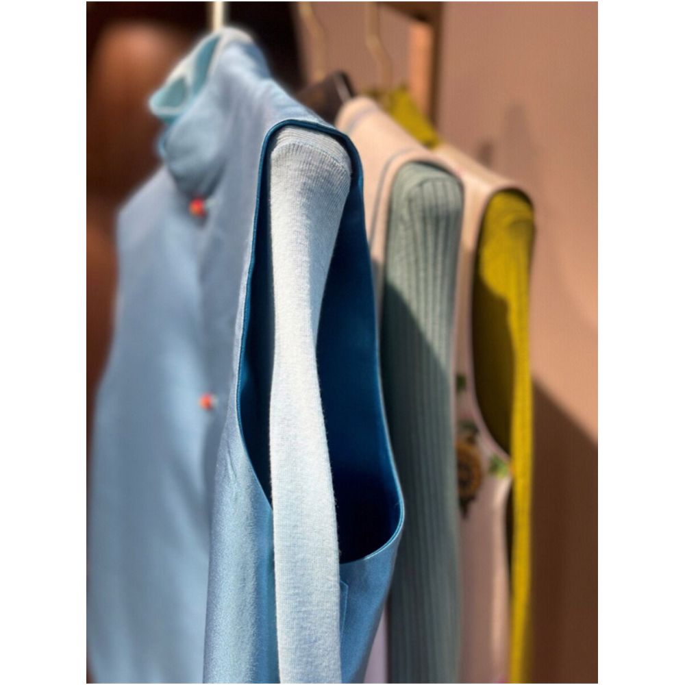 High end light luxury elegant retro new Chinese style outfit for autumn 2025 chic light luxury vest two piece set top image 0