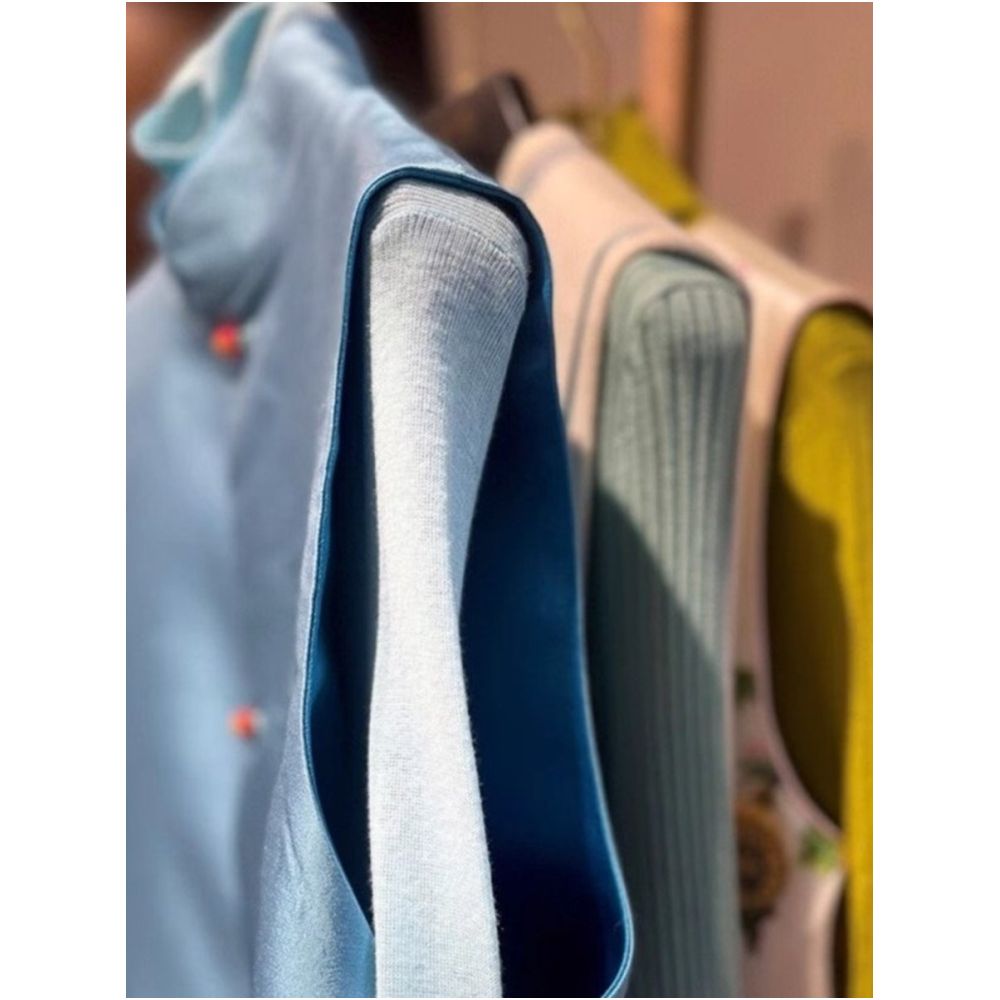 High end light luxury elegant retro new Chinese style outfit for autumn 2025 chic light luxury vest two piece set top image 3