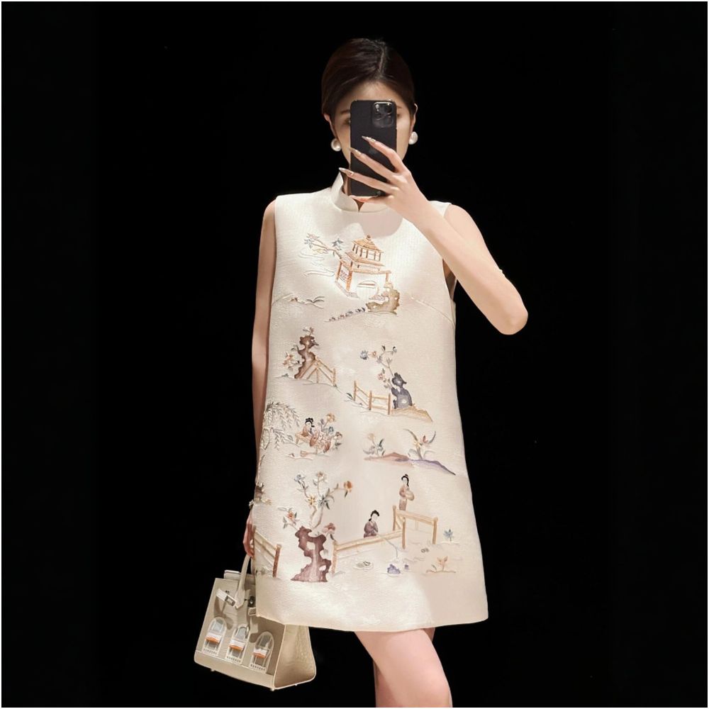 ASAYA5614 – Ivory Story Embroidered Dress 🕊️🏯