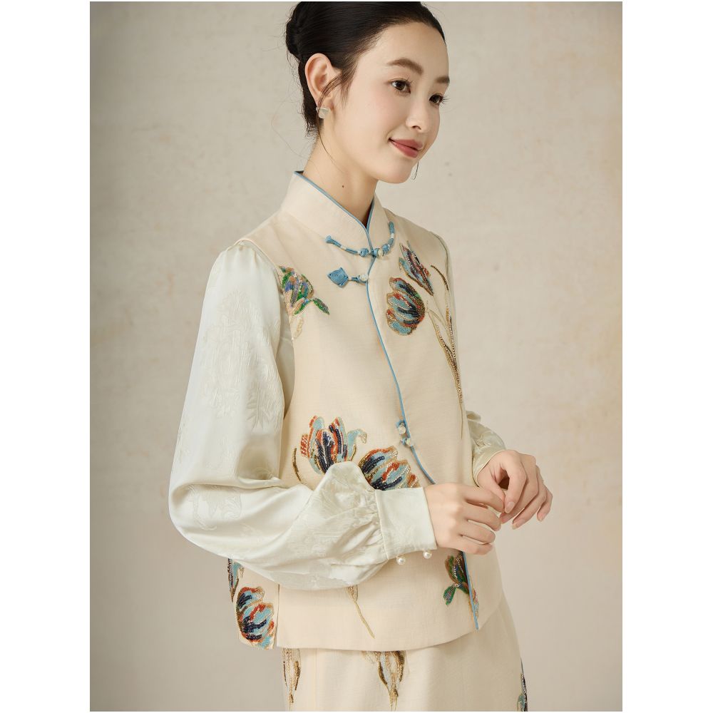 SHIBAI White Tulip New Chinese Pearl Embroidery Unique and Beautiful Temperament Chinese Style Sleeveless Vest Half Skirt Set image 3