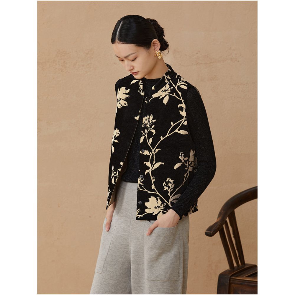 Ruyi Lianyun Spring and Autumn New Jacquard Stand up Collar Double breasted Jade Buckle Vest Women s Retro New Chinese Style Outerwear Tank Top image 0