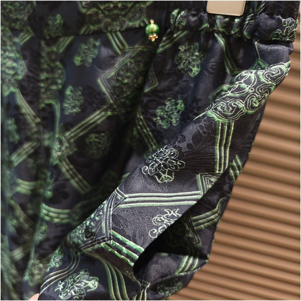 Clearance Sale Black Floral 100 Mulberry Silk Xiangyun Yarn Jacquard Vest Straight Leg Wide Leg Trousers Set image 4