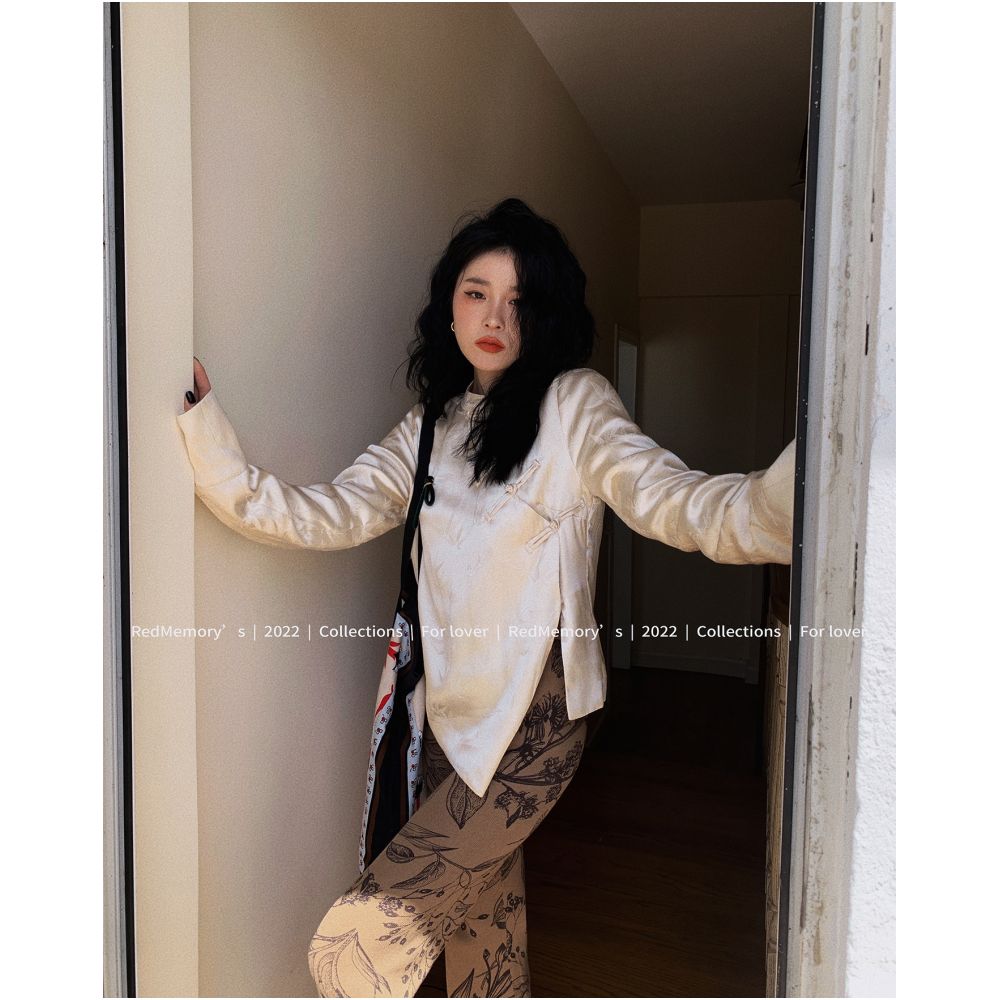 Yangqi New Store Classical Sajie Collector s Edition Early Winter Slant Cut Split Silk Satin with Cotton Small Chinese Style Cheongsam Top image 1