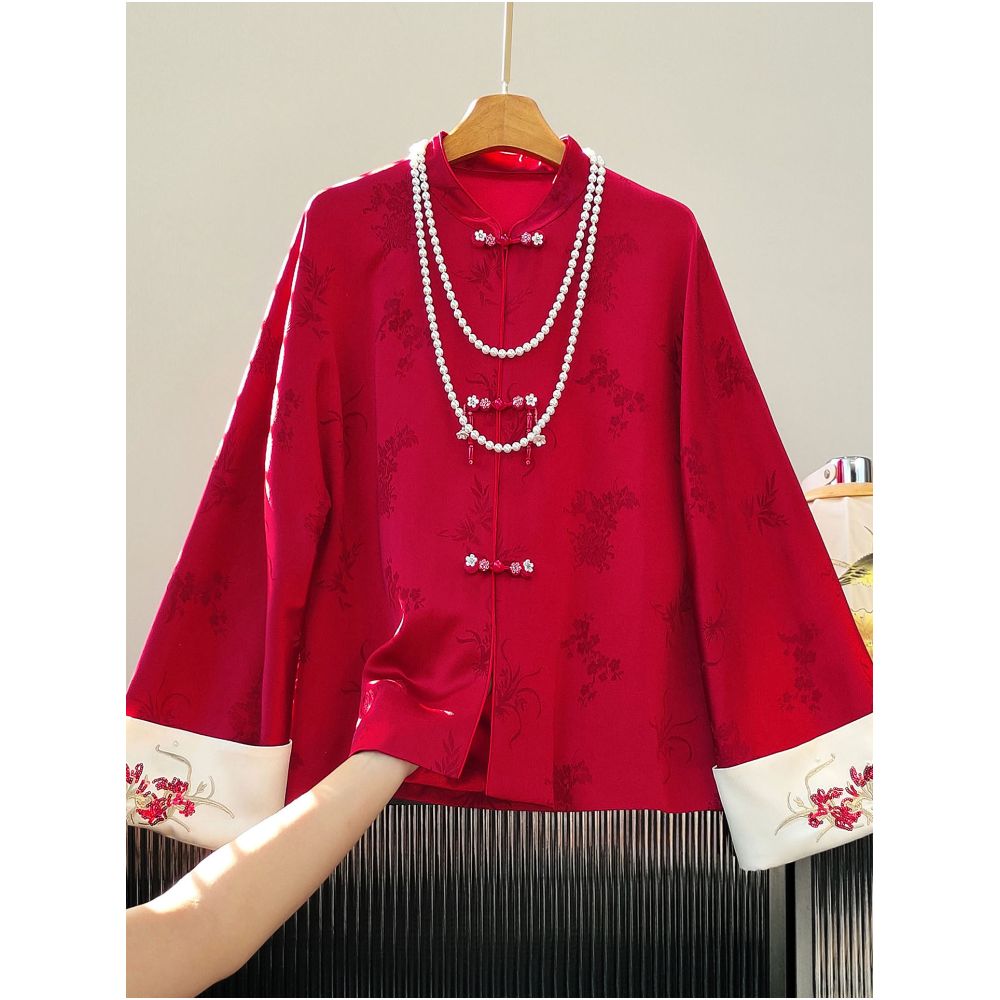 New Chinese style red coat with buckle retro embroidery Tang costume women s New Year s greetings vinegar jacquard Chinese style top image 0