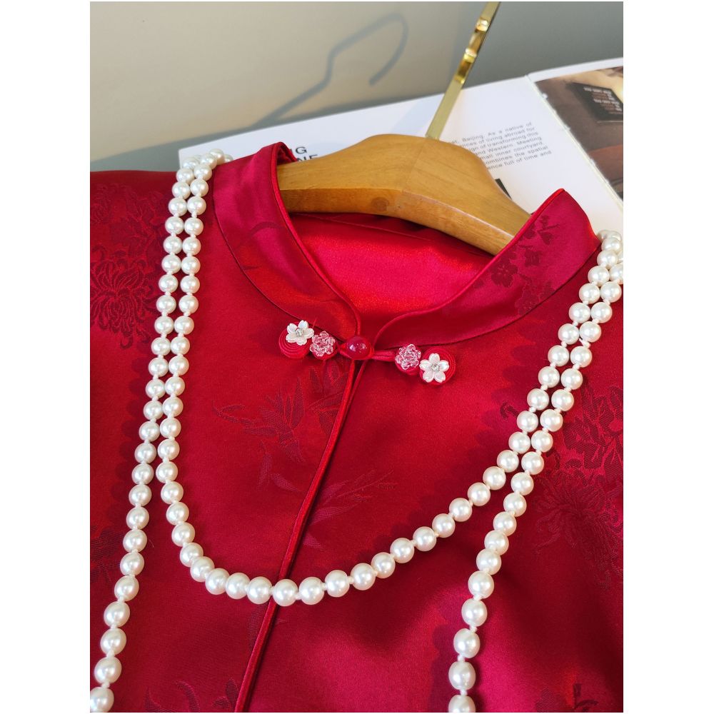New Chinese style red coat with buckle retro embroidery Tang costume women s New Year s greetings vinegar jacquard Chinese style top image 1