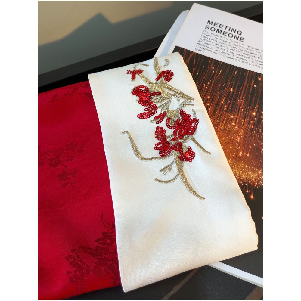 New Chinese style red coat with buckle retro embroidery Tang costume women s New Year s greetings vinegar jacquard Chinese style top image 2