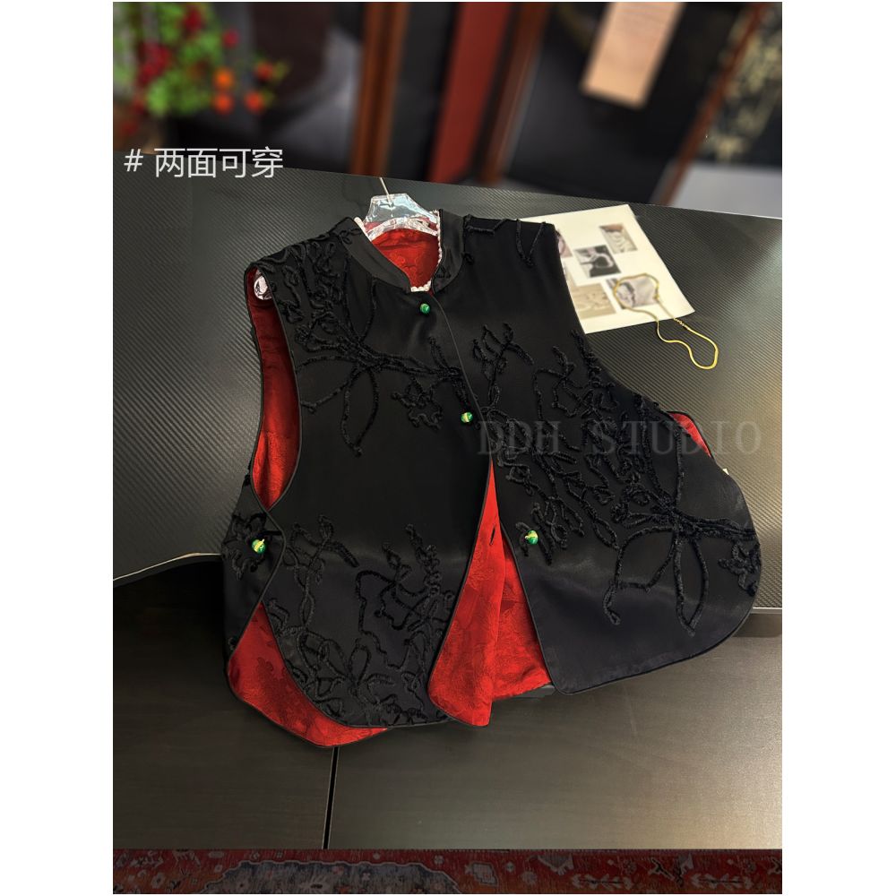 ASAYA5757 – Reversible Silk Brocade Vest 🧧✨