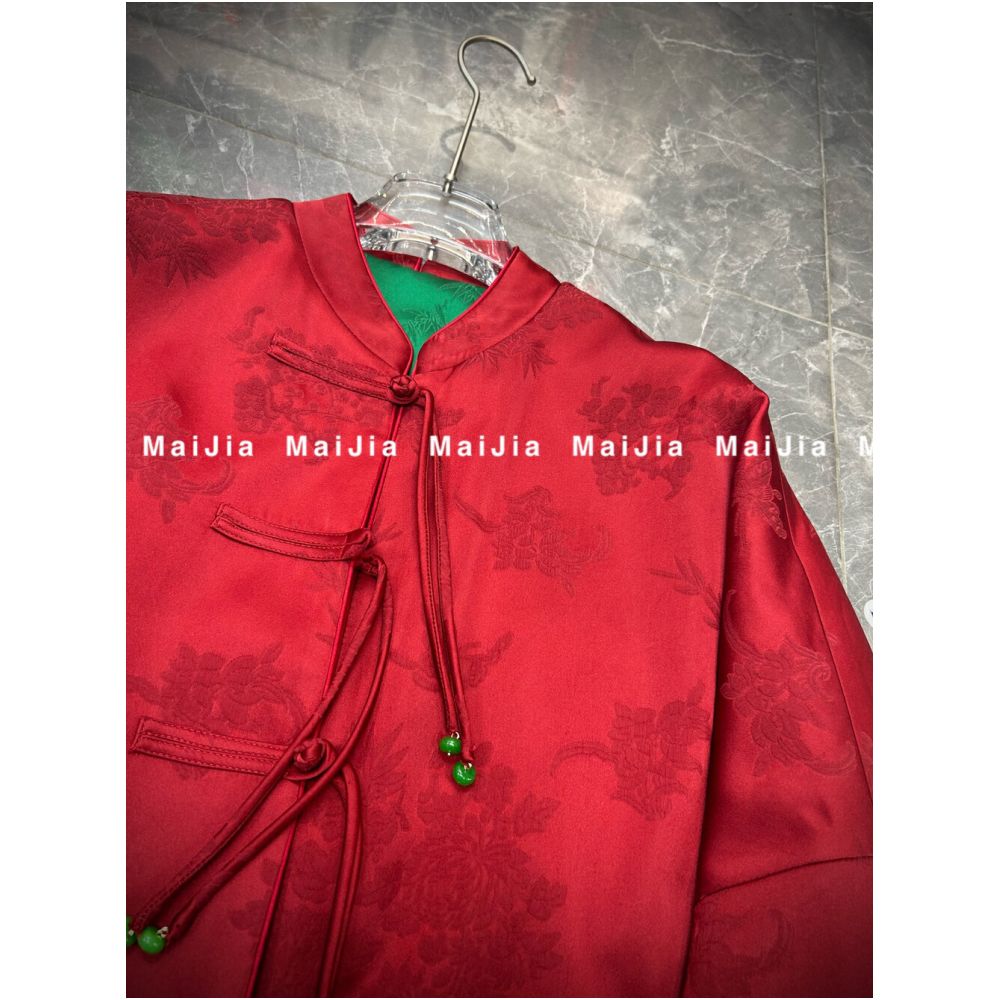 New Year s Robe 2025 Spring and Autumn New Style Chinese Tang Costume Plate Buckle Pomegranate Red Crown Crepe Jacquard Style Short Coat image 3