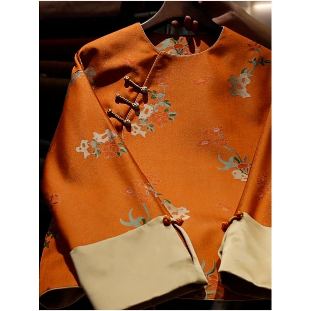 This year s popular trend is a beautiful and high end new Chinese style unique and super beautiful orange slant collar jacket for women in spring image 1