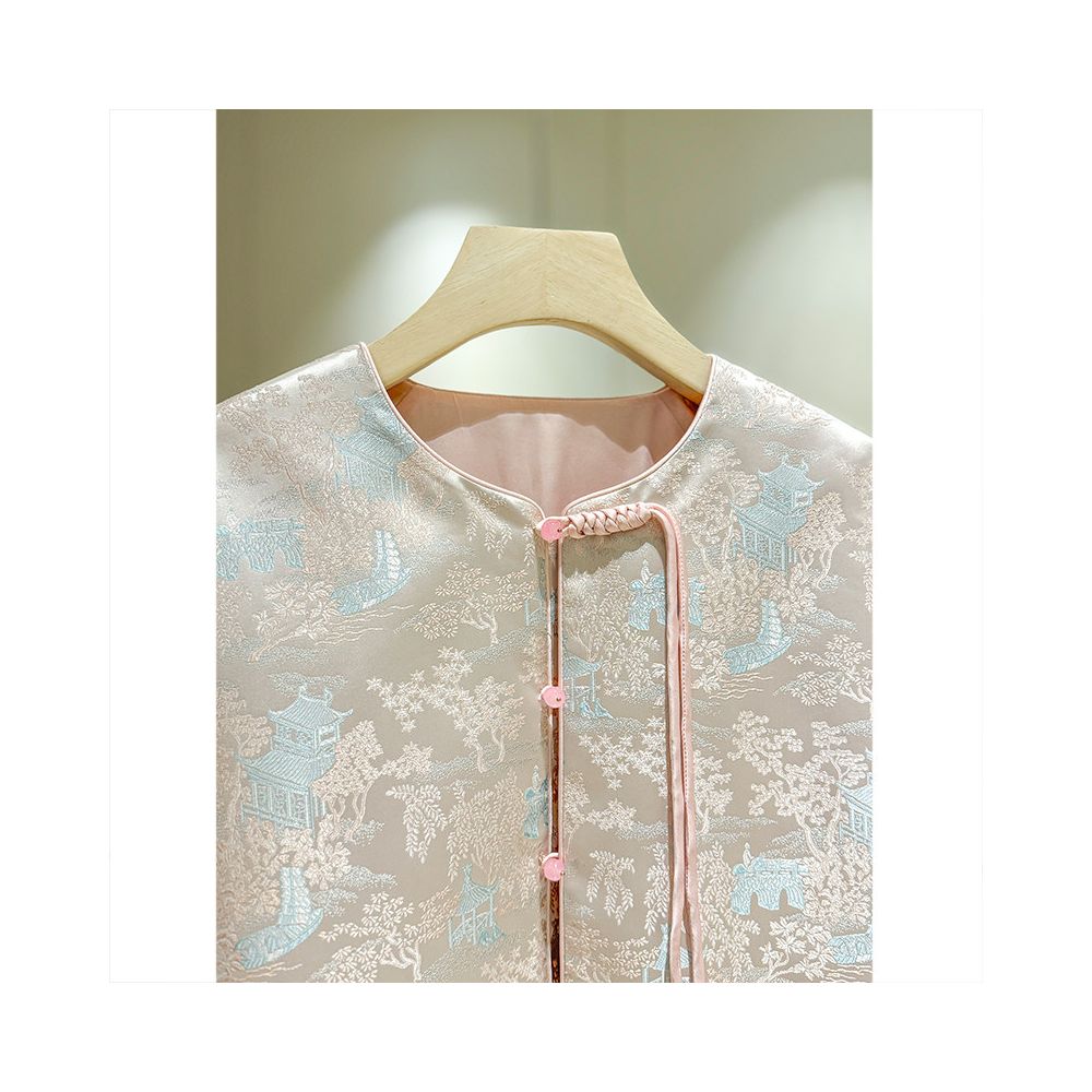 Gentle pink new Chinese style women s plus size jacket 2026 Spring and Autumn new round neck loose tassel button top image 2