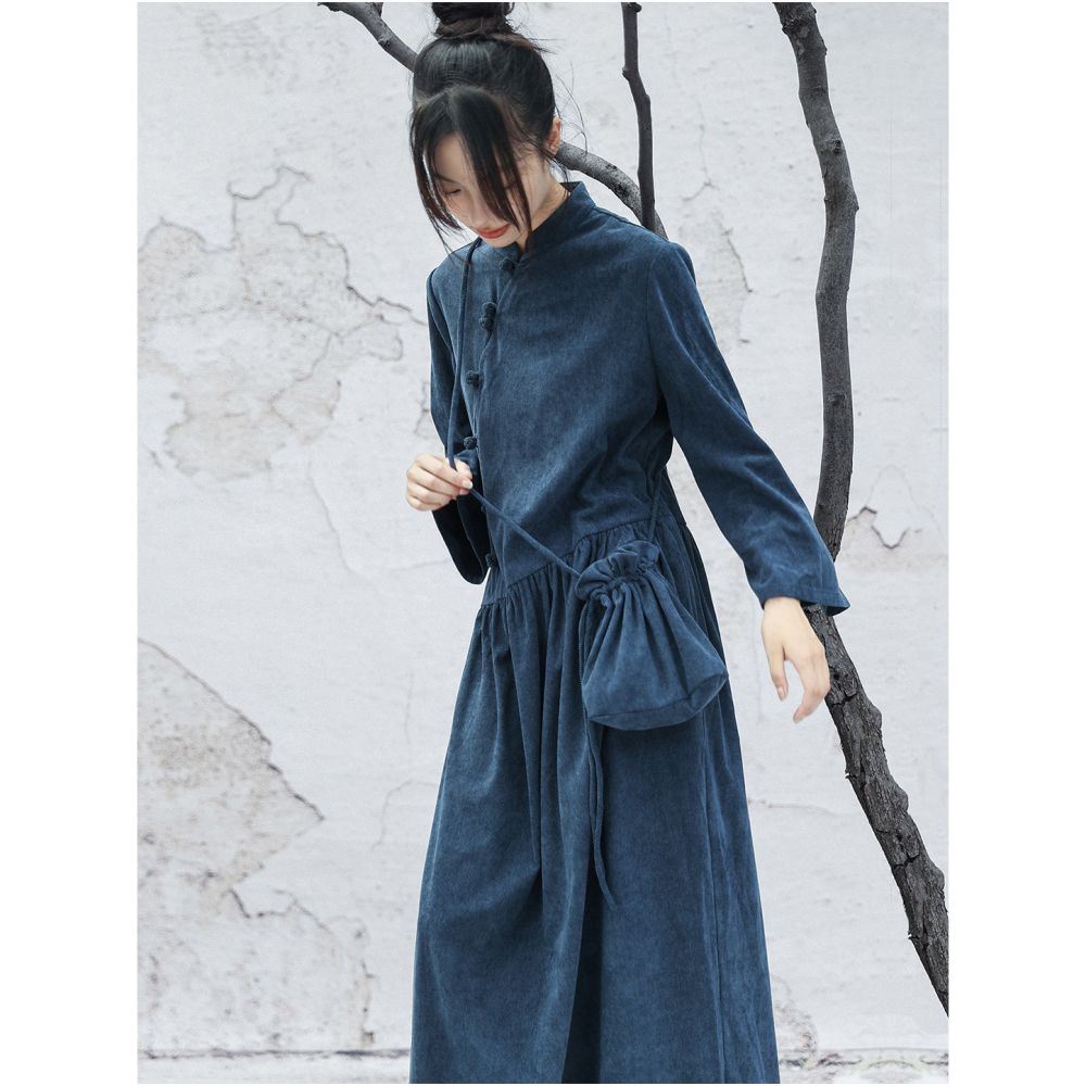 Da Qing Long Si Lang Huan is giving away a crossbody bag New Chinese style corduroy dress for women in autumn blue and black long skirt image 0