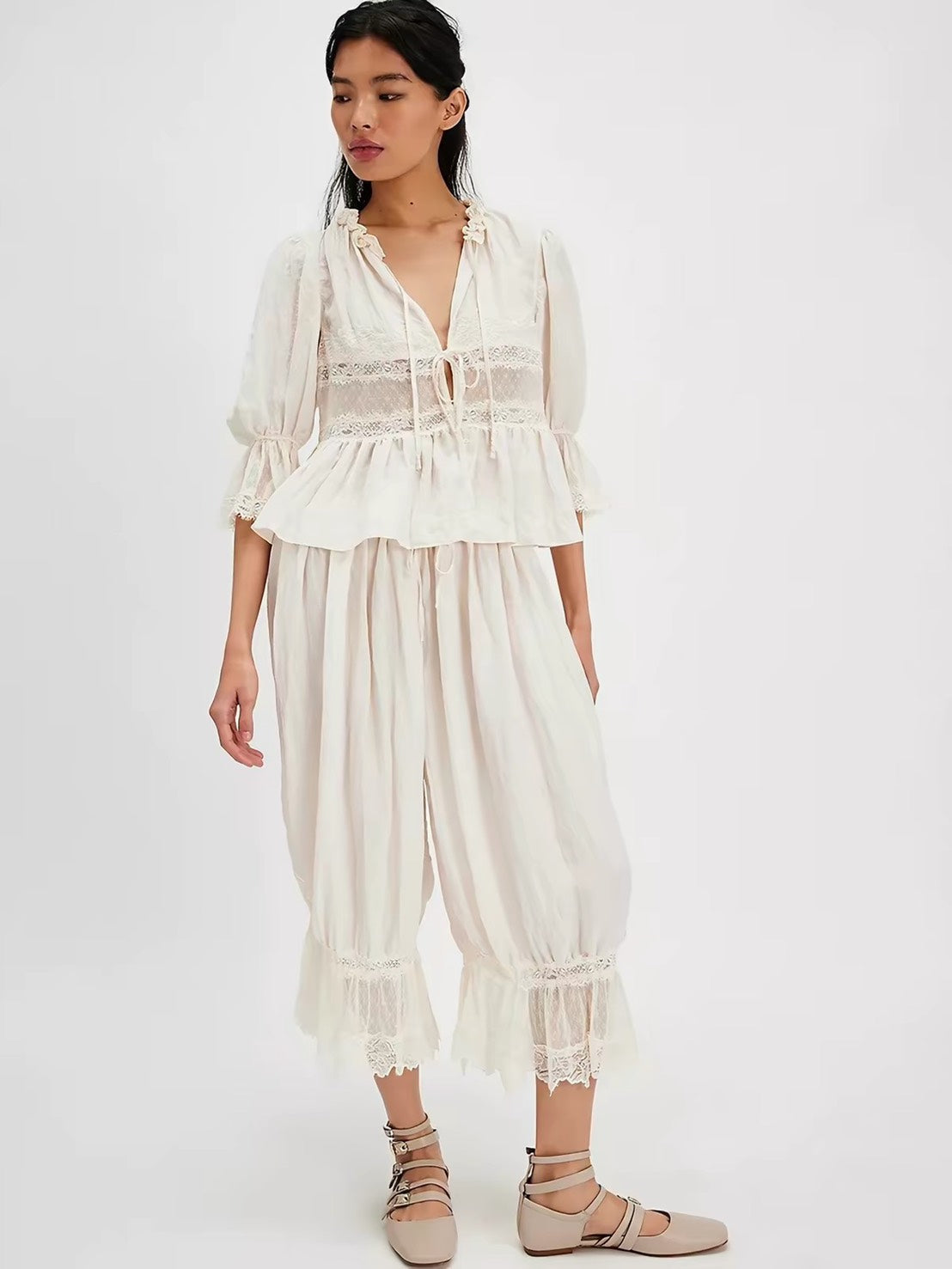 ASAYA7468 – Boho Lace Bloomers Pants 🌿🤍